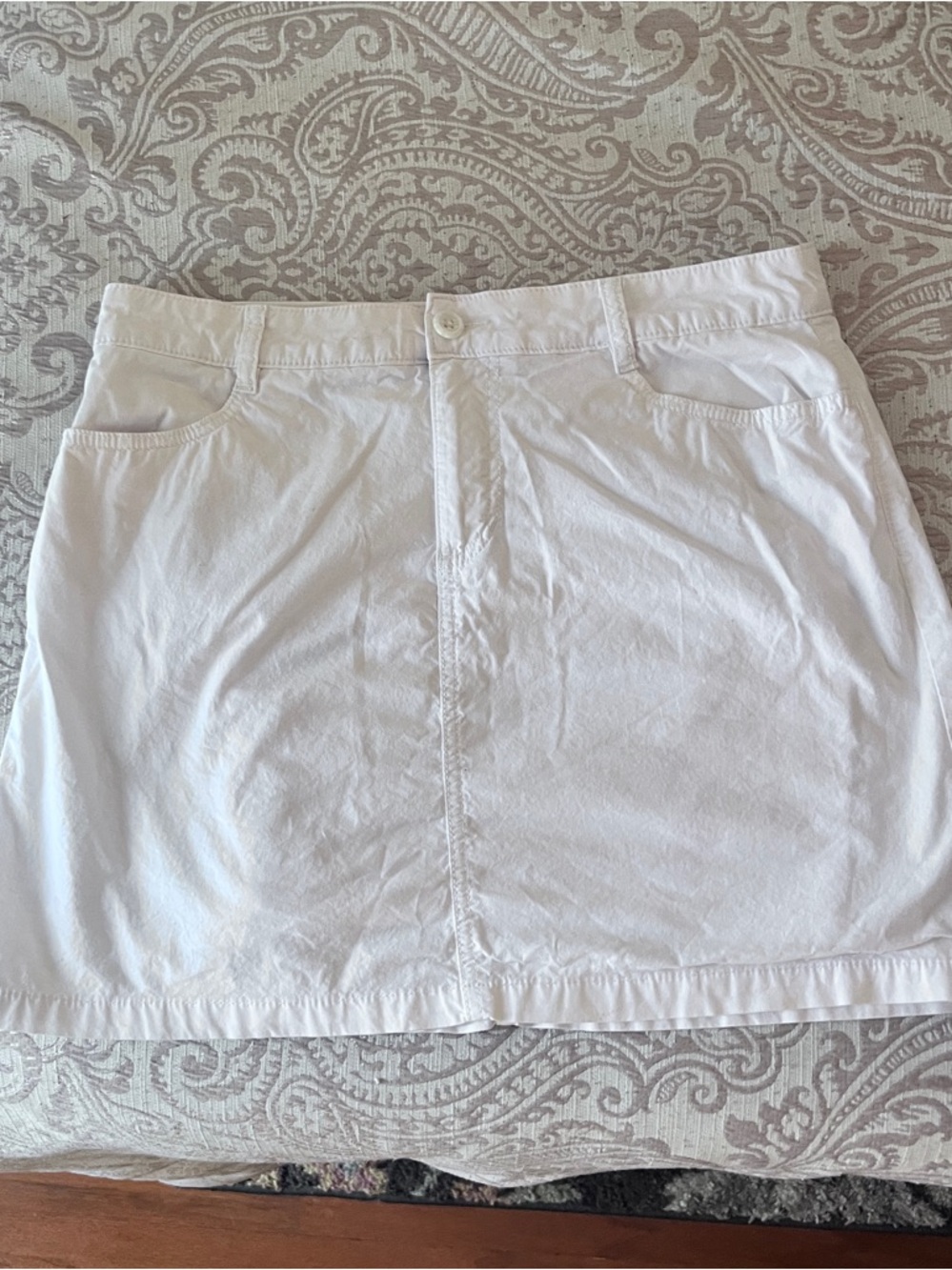 St John’s Bay White Cotton Mini Skort